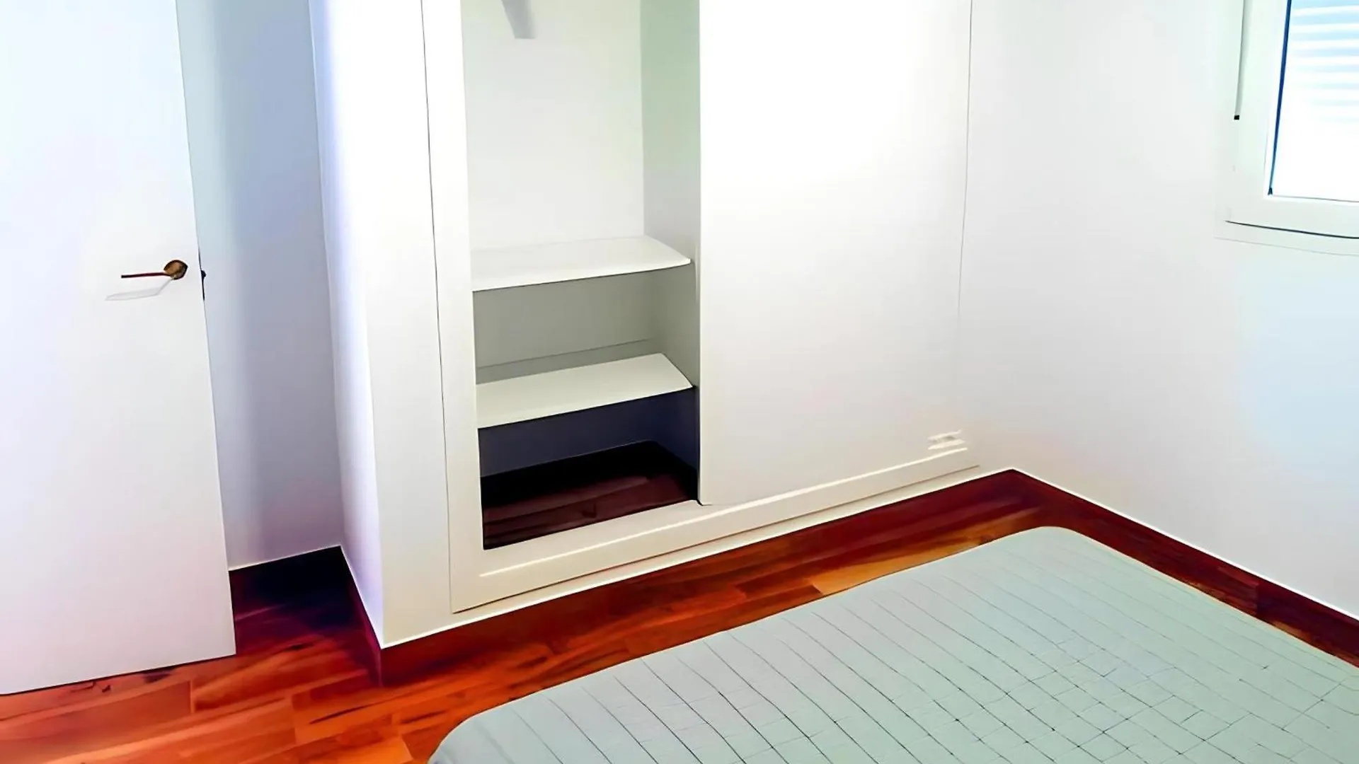 Apartment Apartamentos Vid Con Piscina Privada Y A/C En Chiclana De La Frontera, Espana - Es-180-140 Spain